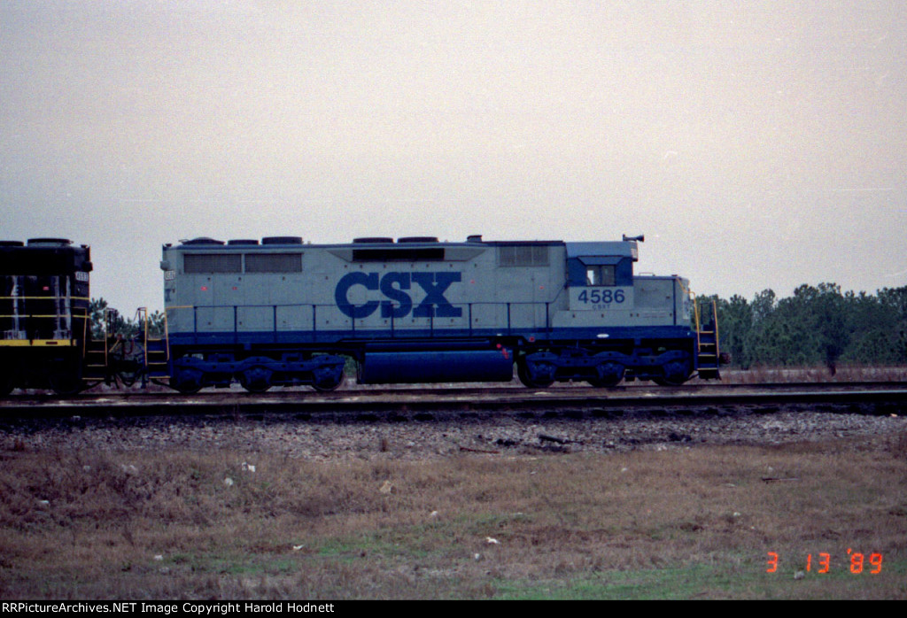 CSX 4586